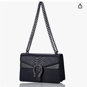 New Beautiful Ladies Bag with chain